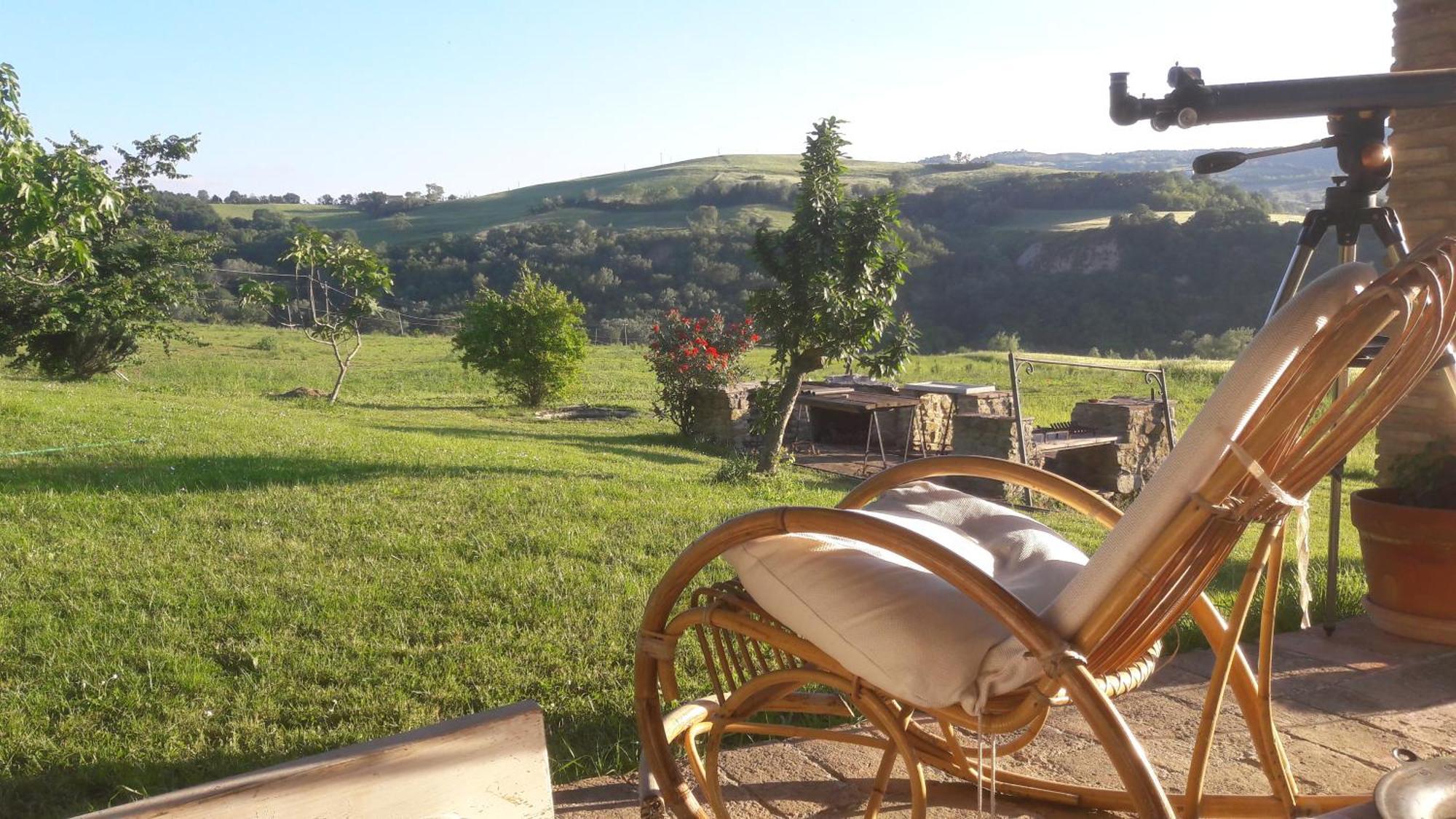 Le Bumbarelle Bed & Breakfast Tavoleto ภายนอก รูปภาพ