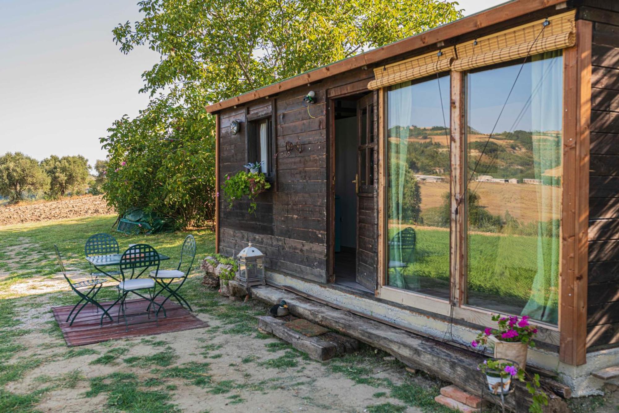 Le Bumbarelle Bed & Breakfast Tavoleto ภายนอก รูปภาพ